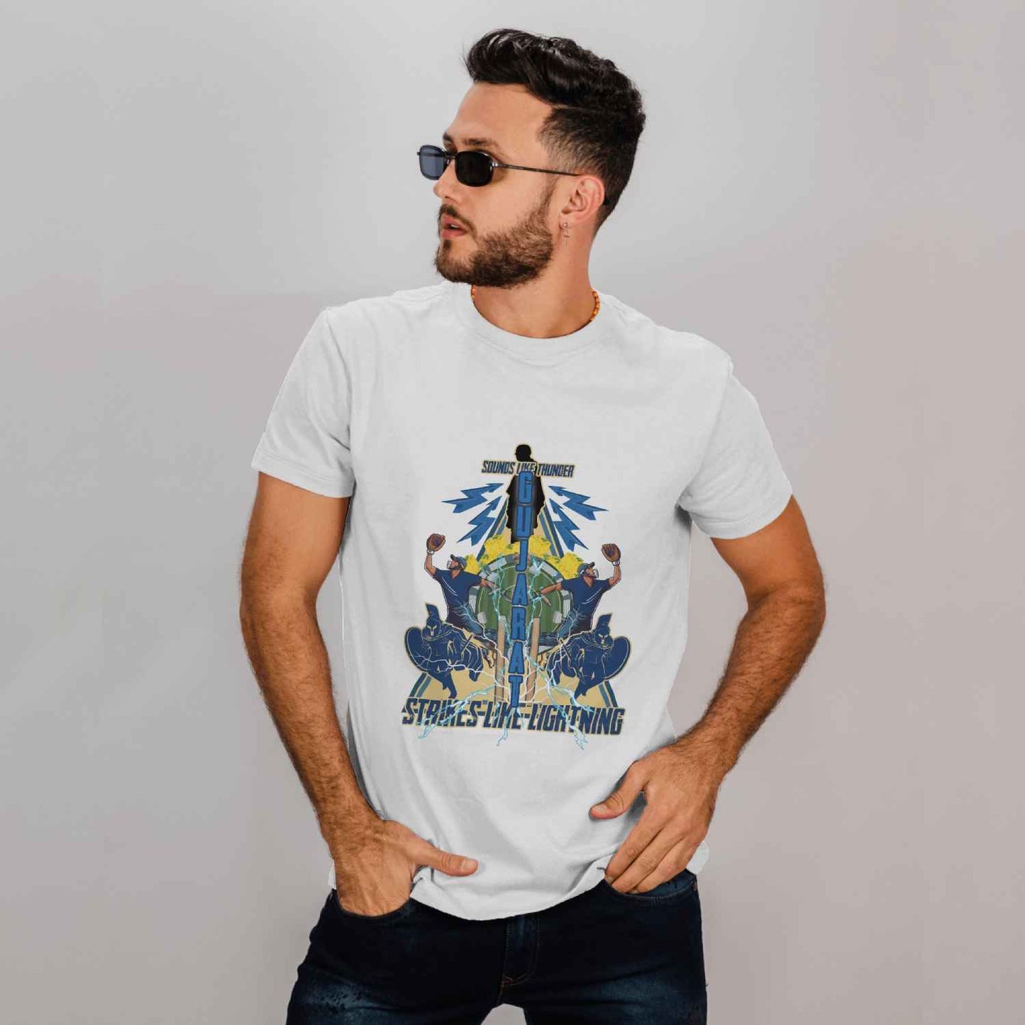 Aavyo Re Garaj! - Gujarat - Regular T-shirt