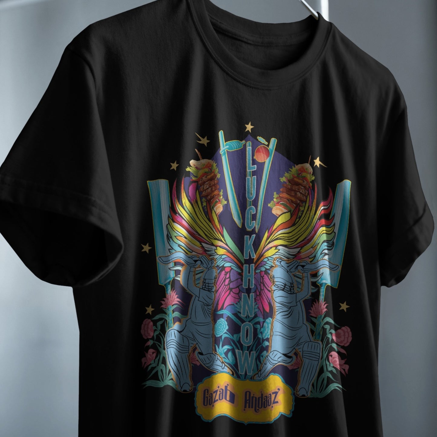 UP Ka Gazab Andaaz - Lucknow - Regular T-shirt
